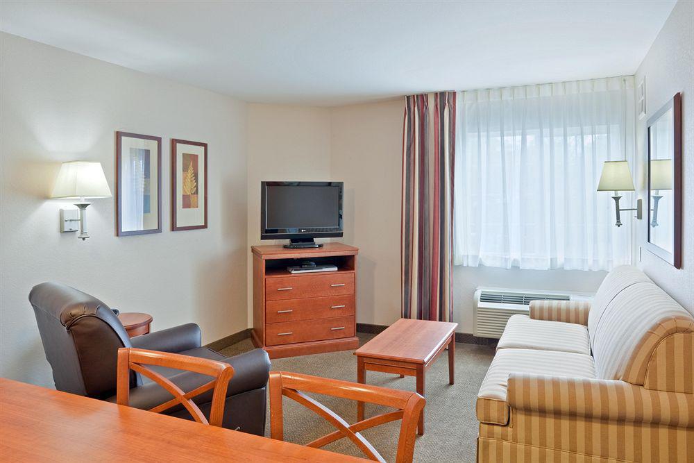 Candlewood Suites Oak Harbor, An Ihg Hotel Room photo